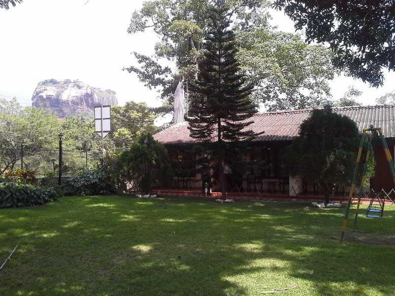 Sigiriya Rest House Dış mekan fotoğraf